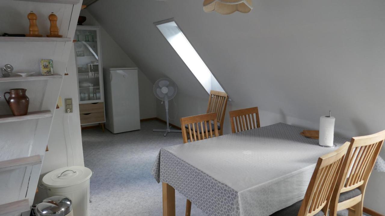 Gård Leilighet Borre Eksteriør bilde