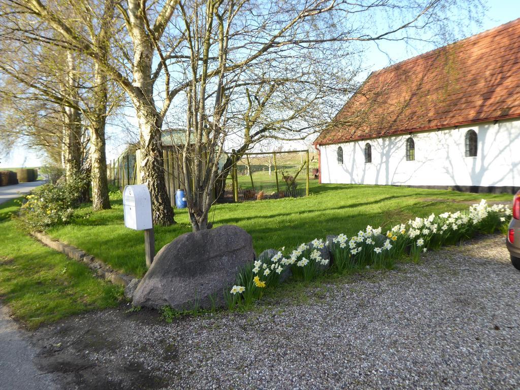 Gård Leilighet Borre Eksteriør bilde